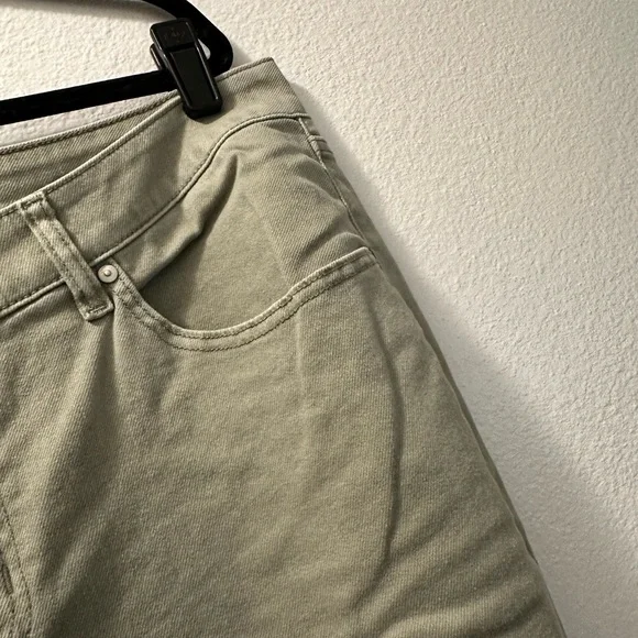 Lane Bryant Sage Green Mid-rise Straight Cropped Pants - Picture 7 of 8